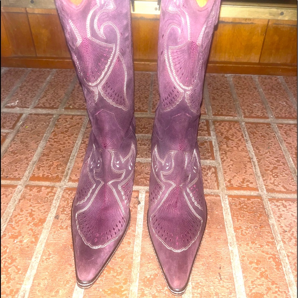 Donald J Pliner boots